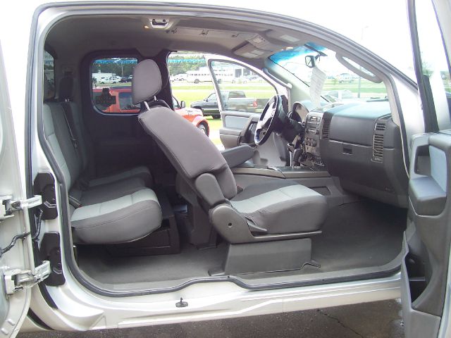 2006 Nissan Titan SE 2WD