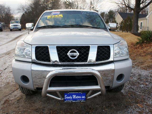 2006 Nissan Titan SE
