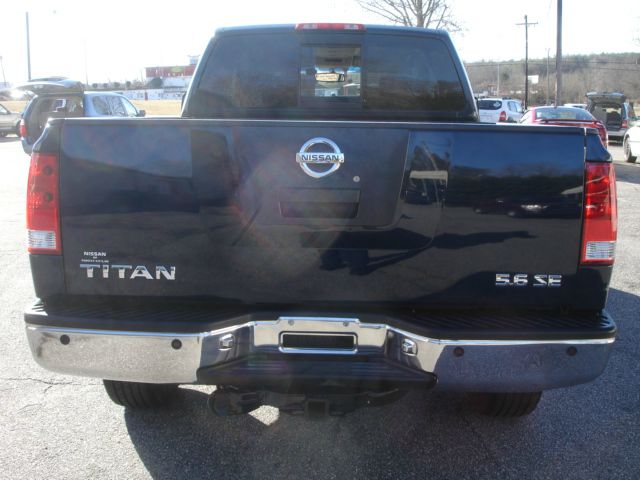 2006 Nissan Titan SE 2WD