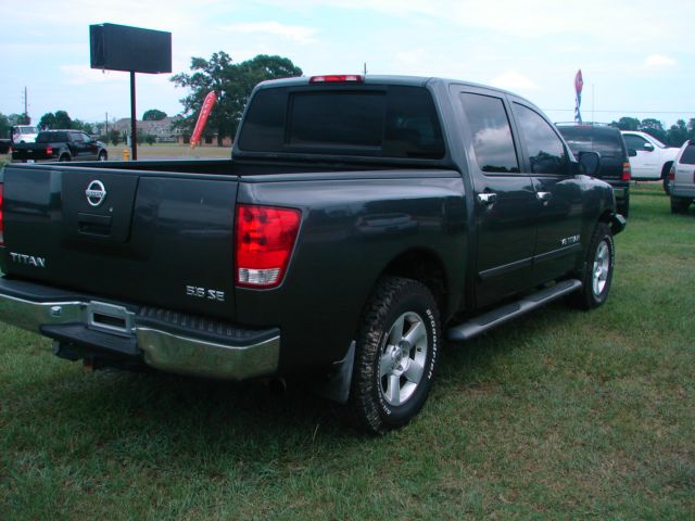 2006 Nissan Titan SLE Z71 Crew Cab Short Bed 4X4