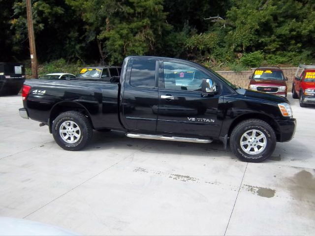 2006 Nissan Titan 4dr Eddie Bauer SUV