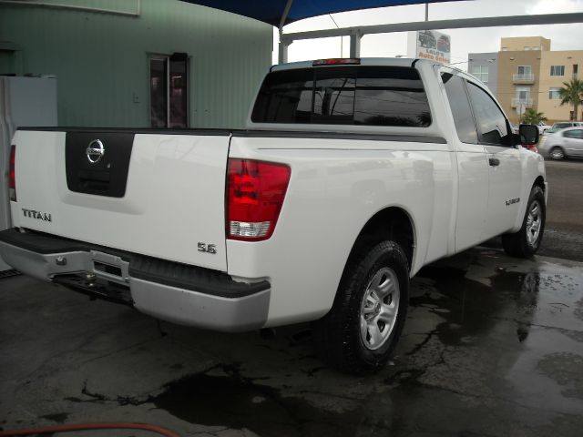 2006 Nissan Titan 3.0is -AWD