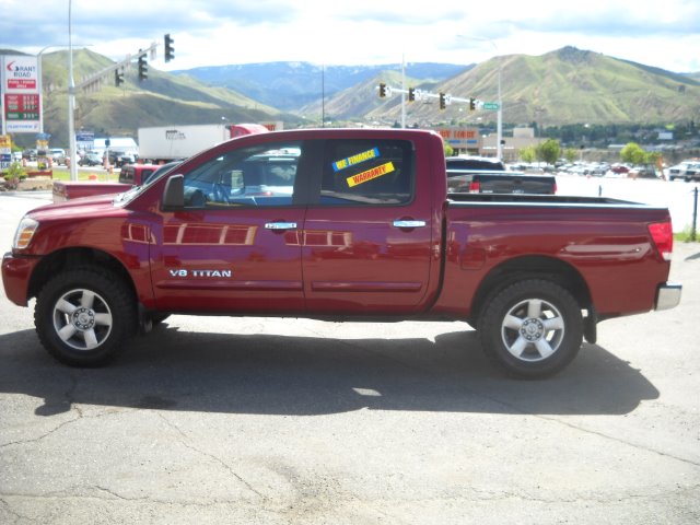 2006 Nissan Titan SLT EXT CAB 4X2