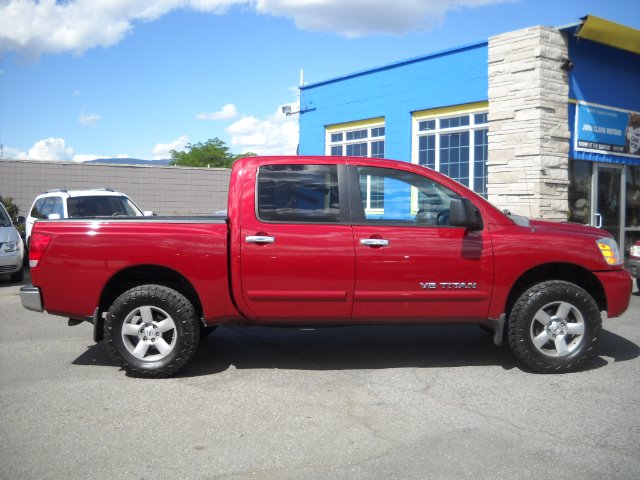 2006 Nissan Titan SLT EXT CAB 4X2