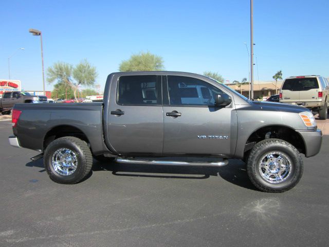 2006 Nissan Titan LT 1500 DVD W/monitorflex Fuel 4X4