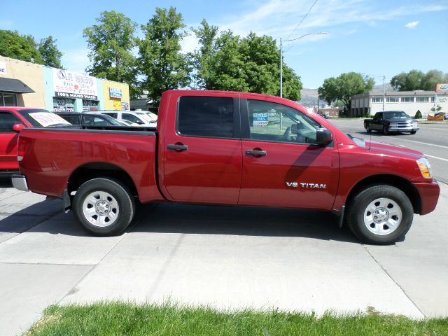 2006 Nissan Titan SE 2WD