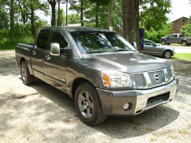 2007 Nissan Titan SLE Z71 Crew Cab Short Bed 4X4