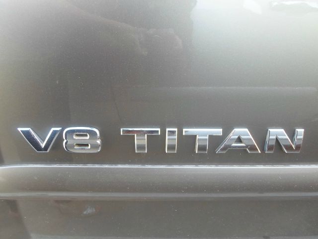2007 Nissan Titan SLE Z71 Crew Cab Short Bed 4X4