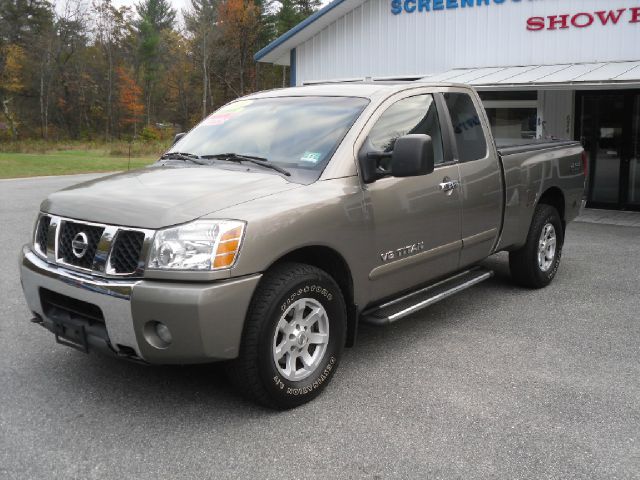 2007 Nissan Titan SE 2WD