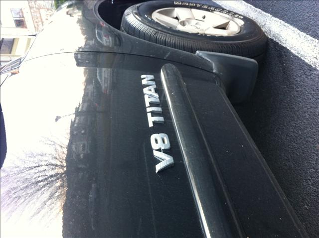 2007 Nissan Titan LT Loaded LOW Mileage
