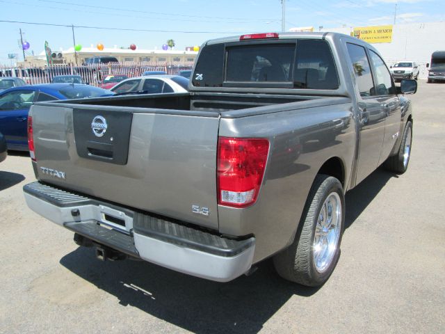 2007 Nissan Titan SLE Z71 Crew Cab Short Bed 4X4