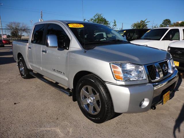 2007 Nissan Titan 2006 Hyundai GT