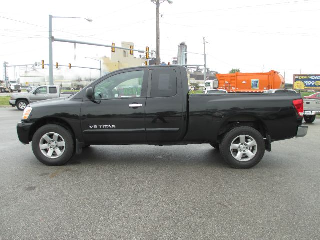 2007 Nissan Titan SE 2WD