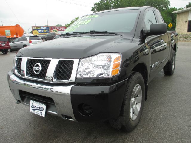 2007 Nissan Titan SE 2WD
