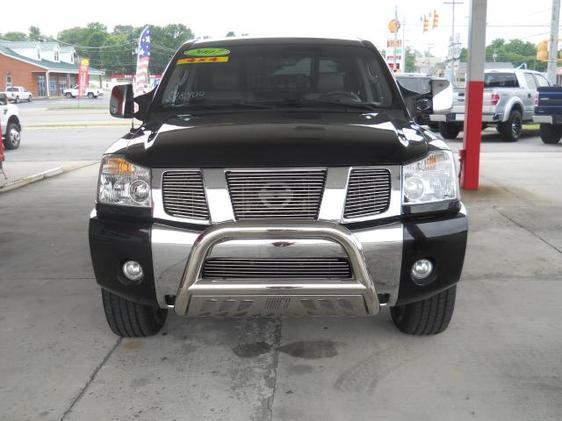 2007 Nissan Titan GLS Touring A/T