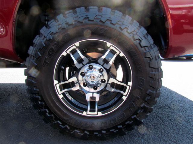 2007 Nissan Titan SLT EXT CAB 4X2