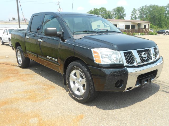 2007 Nissan Titan SLE Z71 Crew Cab Short Bed 4X4