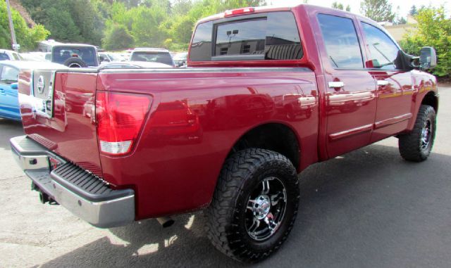2007 Nissan Titan SLT EXT CAB 4X2