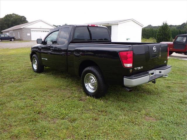 2008 Nissan Titan Unknown