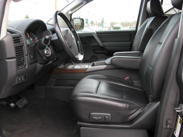 2008 Nissan Titan GLS