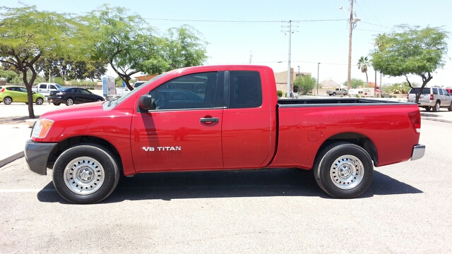 2008 Nissan Titan Luxury R350 4D Utility