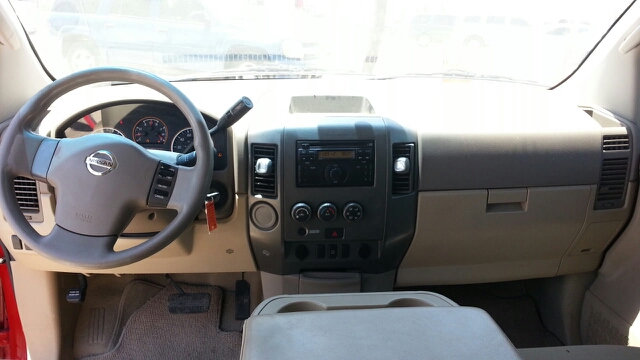 2008 Nissan Titan Luxury R350 4D Utility