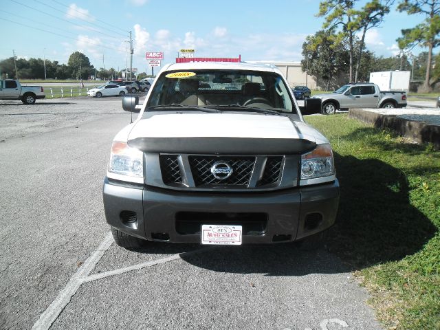 2008 Nissan Titan Luxury R350 4D Utility