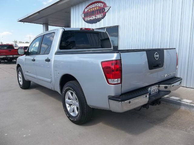 2008 Nissan Titan Base Www.escromotors2.com