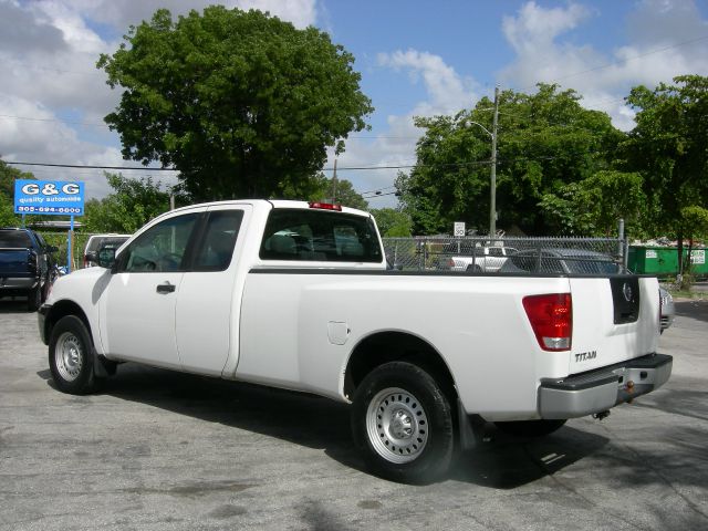 2008 Nissan Titan 4dr SE V6 Auto 4WD