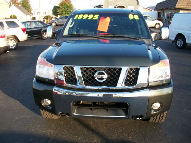 2008 Nissan Titan 4d,ac,pw,sunroof,leather