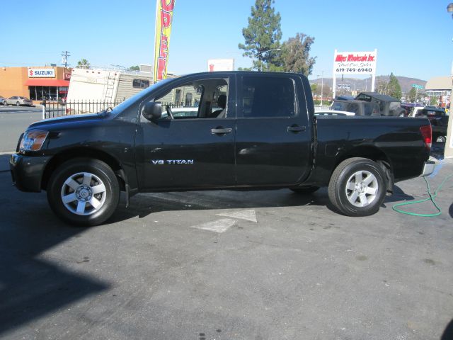 2008 Nissan Titan Base Www.escromotors2.com