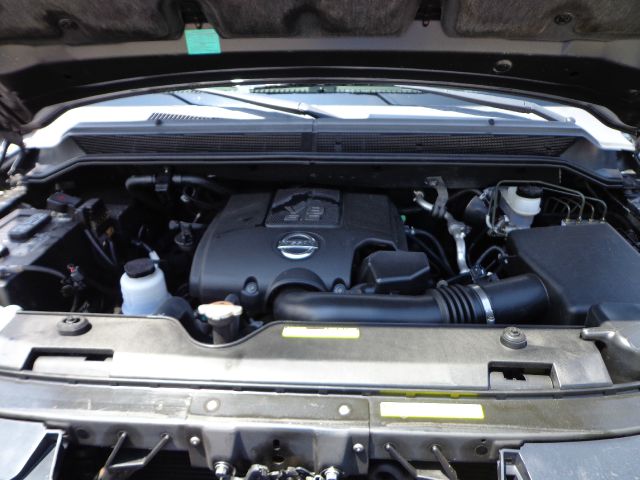 2008 Nissan Titan V-12