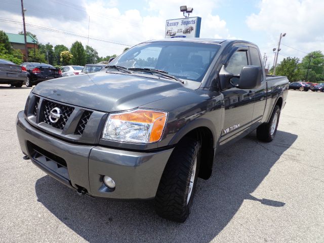 2008 Nissan Titan V-12