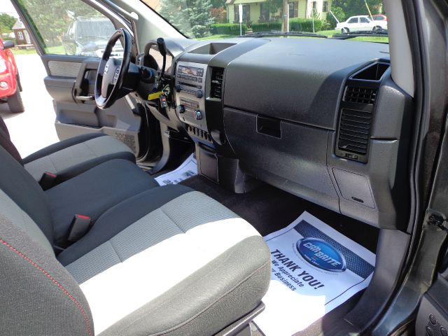 2008 Nissan Titan V-12