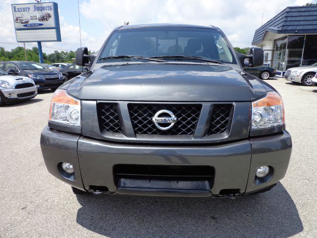 2008 Nissan Titan V-12