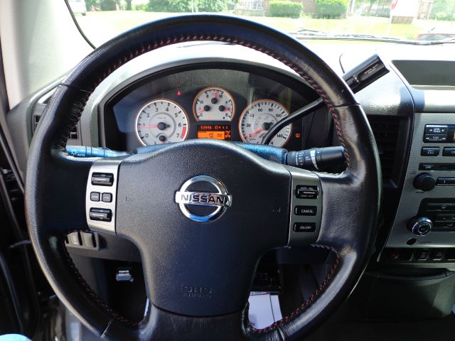 2008 Nissan Titan V-12
