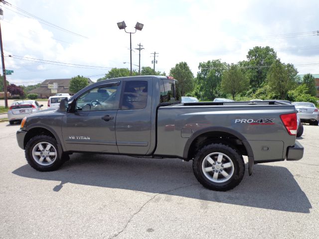 2008 Nissan Titan V-12