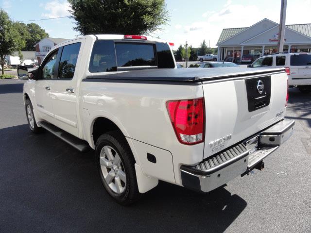 2009 Nissan Titan X