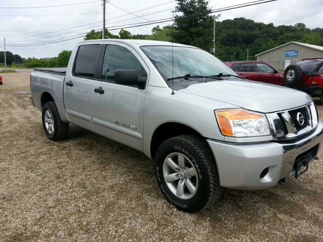 2009 Nissan Titan SE