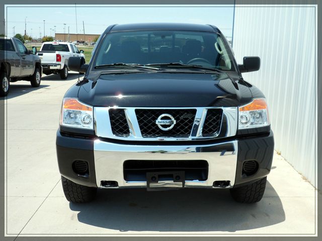 2009 Nissan Titan Unknown