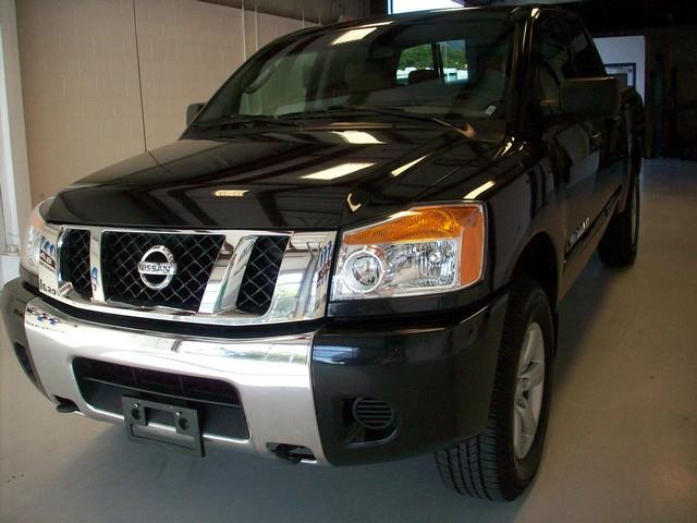 2010 Nissan Titan Limited