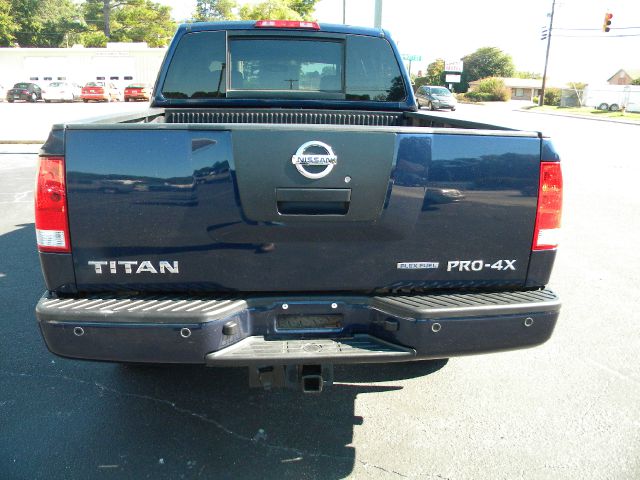 2010 Nissan Titan LS Z-71 EXT CAB