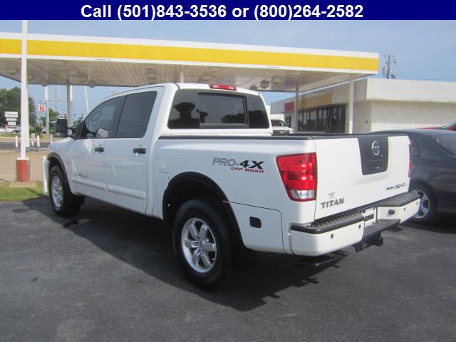 2010 Nissan Titan LX Minivan