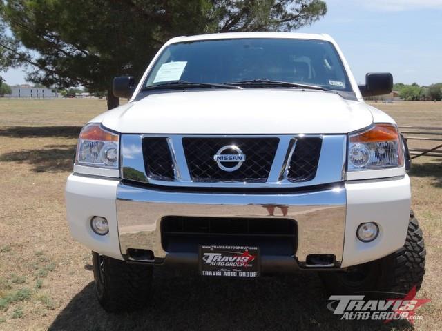 2011 Nissan Titan XR