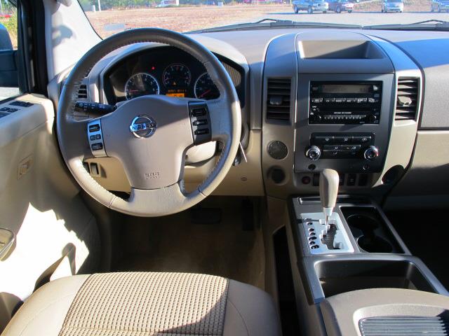 2011 Nissan Titan 4.6L Eddie Bauer