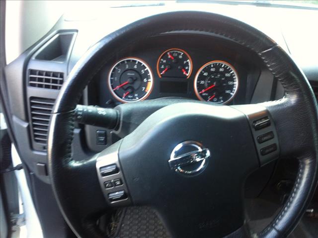 2011 Nissan Titan 4.6L Eddie Bauer