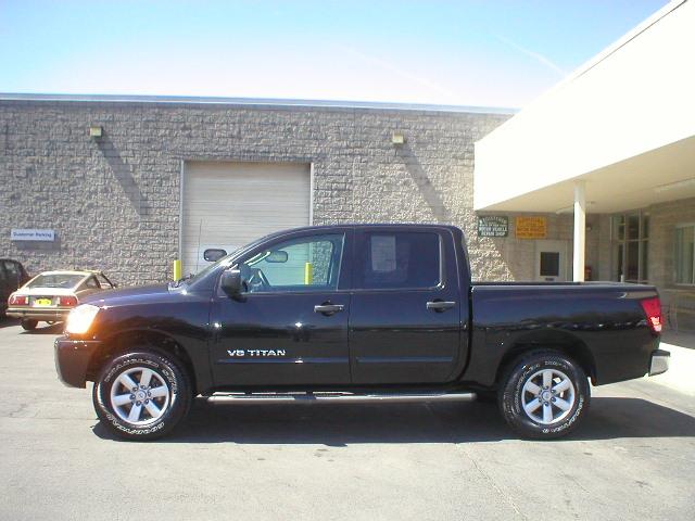2011 Nissan Titan 1140 Down