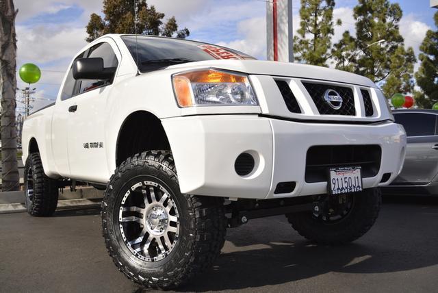 2012 Nissan Titan Unknown