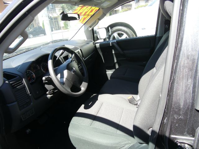 2012 Nissan Titan LE V6 AUTO (natl)