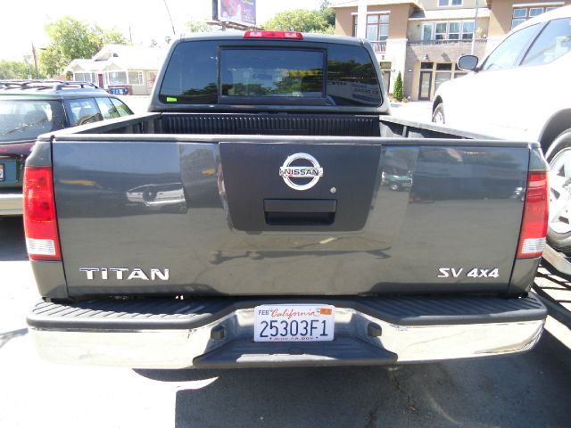 2012 Nissan Titan LE V6 AUTO (natl)